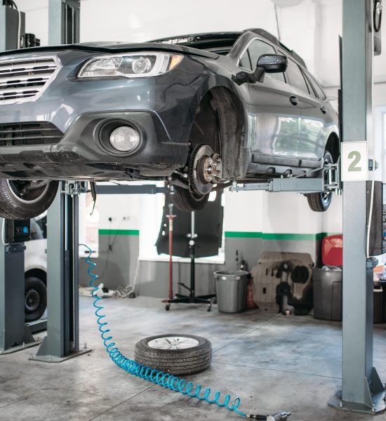 car-with-removed-wheel-on-the-lift-nobody-2024-12-02-06-52-38-utc-min (1) car-with-removed-wheel-on-the-lift-nobody-2024-12-02-06-52-38-utc-min (1)